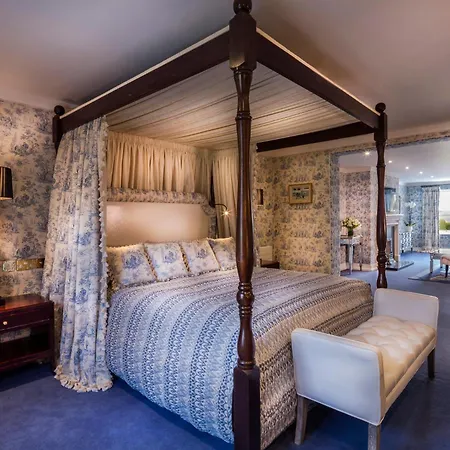 The At Ashford Castle 4* コング