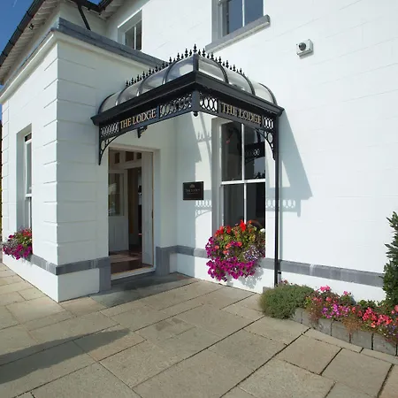 Szálloda The At Ashford Castle 4*