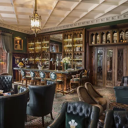 호텔 The At Ashford Castle