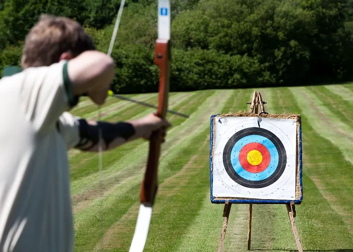 Отель The At Ashford Castle Конг