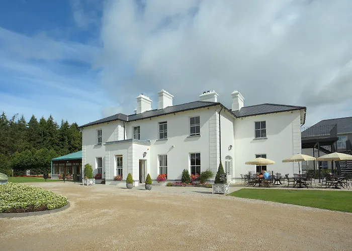 The At Ashford Castle Отель Конг